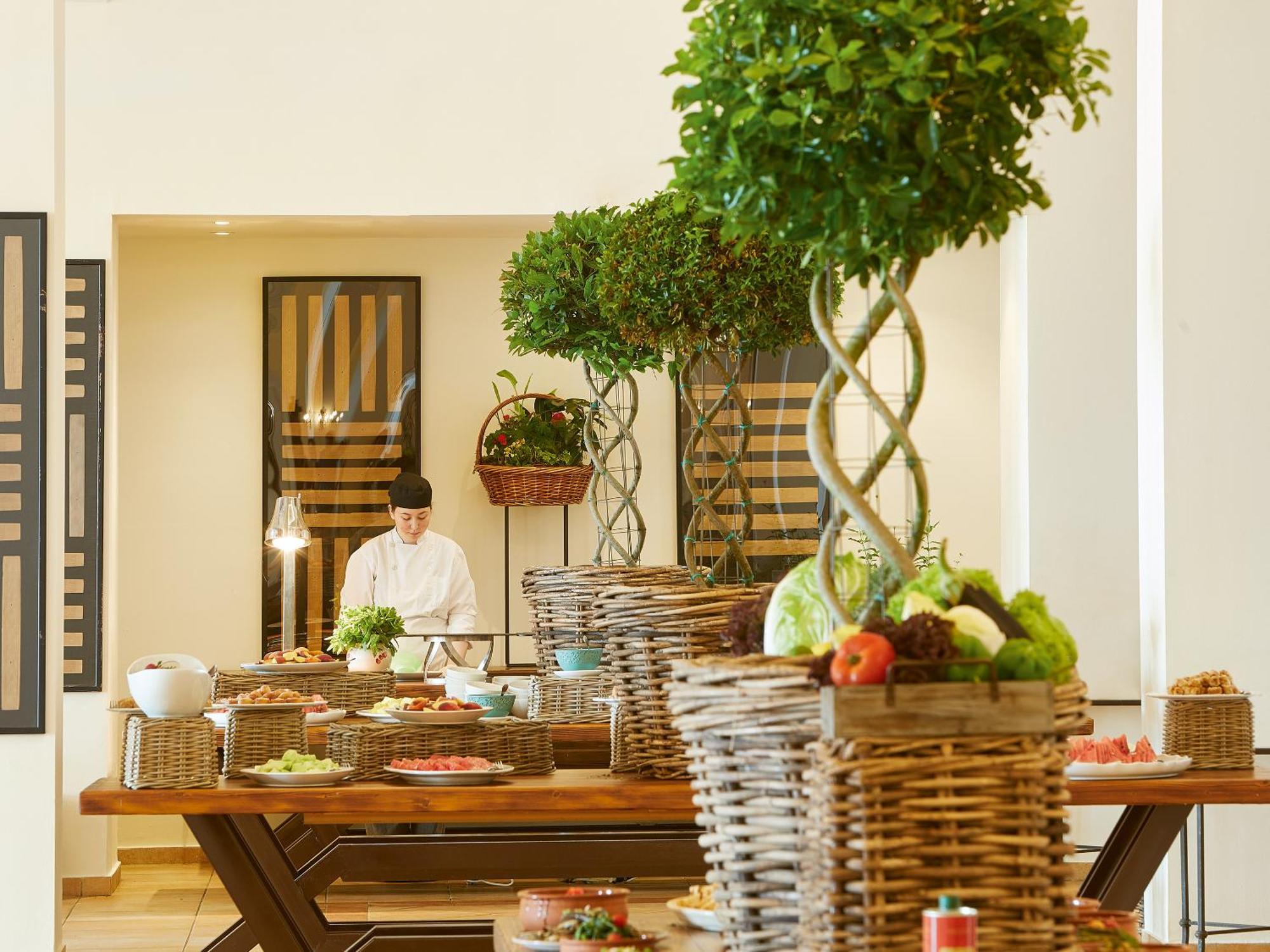 Grecotel Luxme Palms At Riviera Olympia & Aqua Park Loutrá Killínis Exterior foto